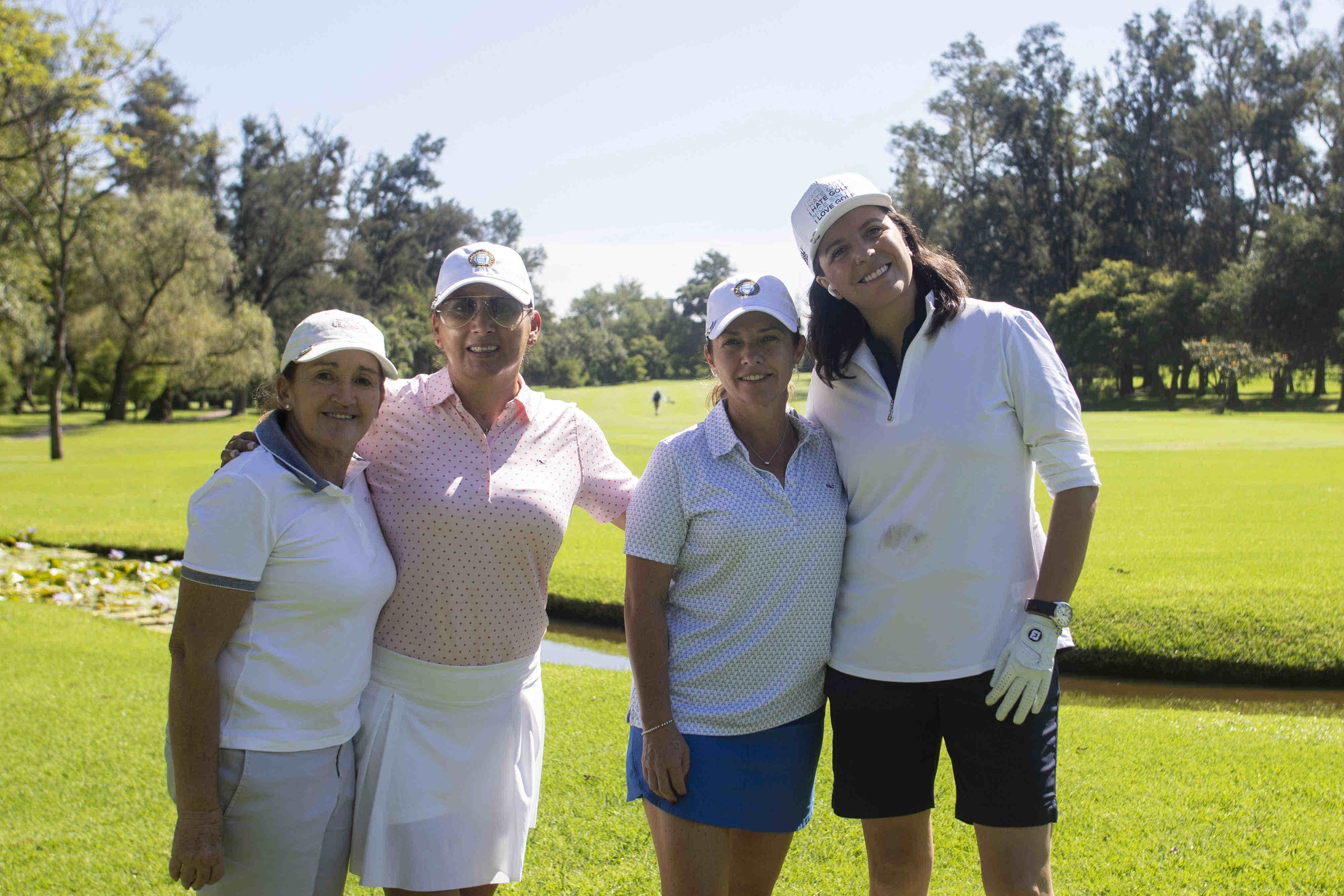 Martha Lorena Navarro, Eliana Gil, Marlene Rivera y Carmen Maria Sahagun01